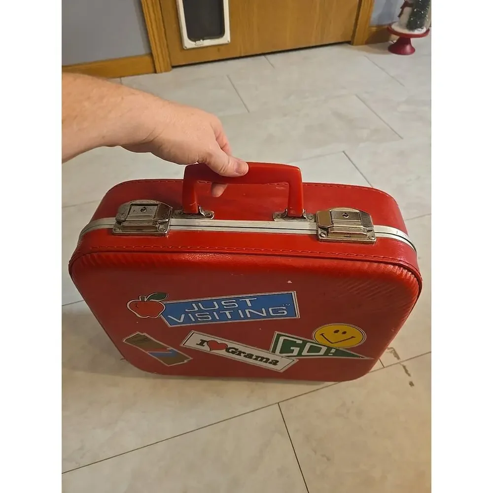 VTG Red Just‎ Visiting Love Grandma Hardshell Carry-On Weekend Travel Suitcase